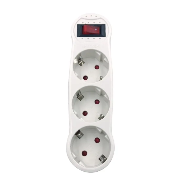 Adaptador europea con interruptor 16A - Aigostar, 3 conectores